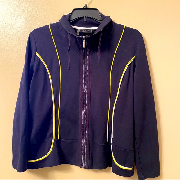 Orly - Picture 1 of 3